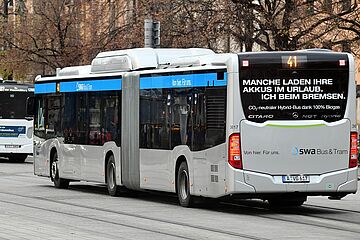 2019_12_03_Mercedes_Erdgasbus_04.jpg