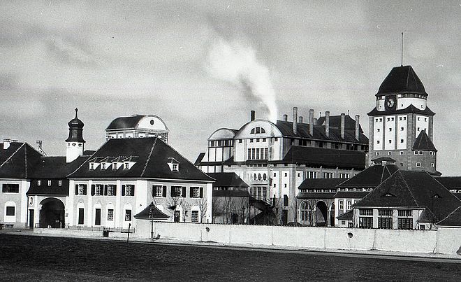 Außenansicht des alten Gaswerks. Weiterverlinkung auf Gaswerk Entstehung Newsartikel