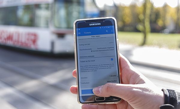 Mobilitaet_swa_FahrInfo_App_vmm_wirtschaftsverlag-Bernd_Jaufmann.jpg