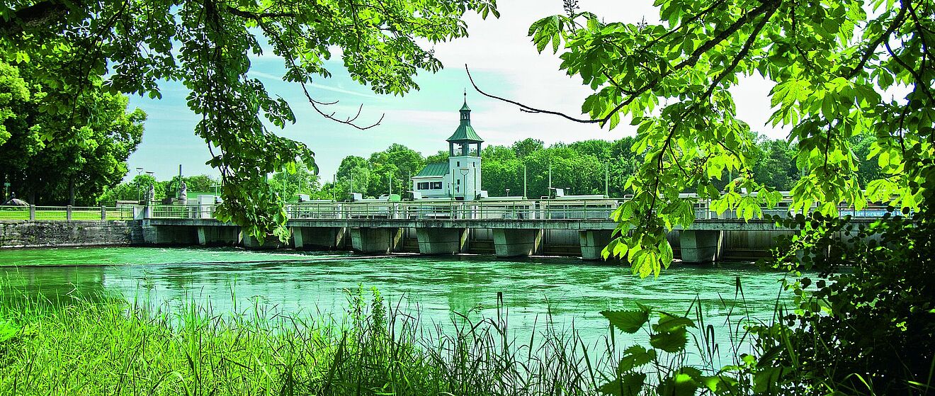 der Hochablass in Augsburg an einem sonnigen Tag.