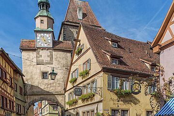 Markusturm in der Altstadt von Rothenburg ob der Tauber. Ein Klick sorgt für eine Großansicht des Bildes.