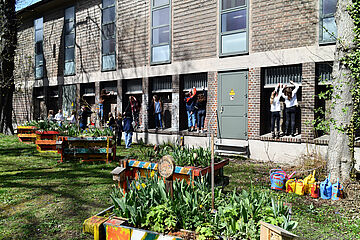 2022_04_06_Urban_Gardening_St_Ursula_20.jpg