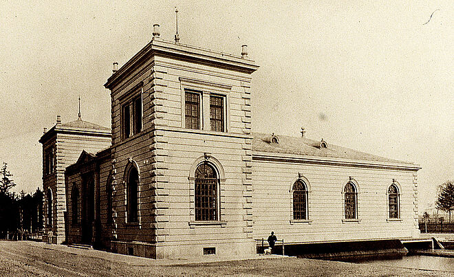 Historisches Bild des Wasserwerks.