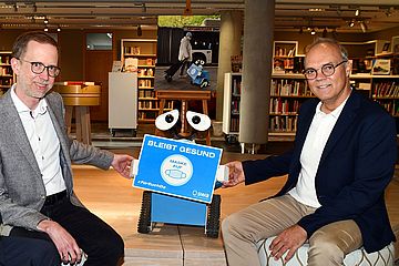 Roboter swa*lly im Haus der Geschichte in Bonn
