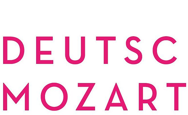 Pinkes Logo des deutschen Mozartfestes mit einem nach links gerichteten Pfeil.