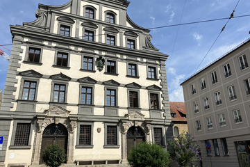 Stadtmetzg in Augsburg. Ein Klick auf das Bild sorgt für eine Großansicht