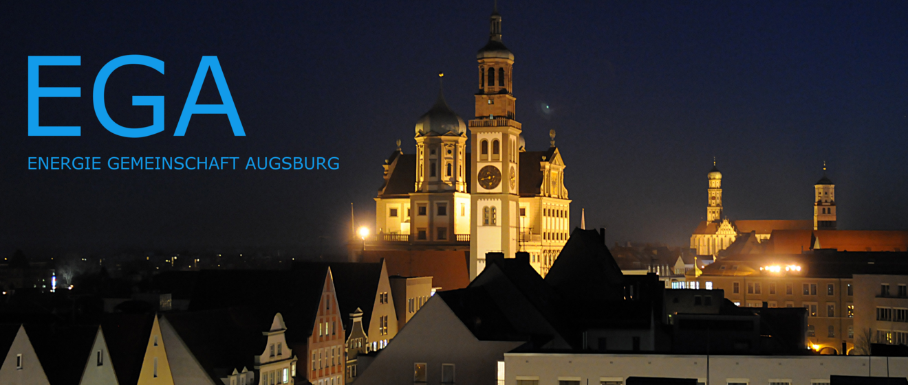 Das Augsburger Rathaus und der Perlachturm bei Nacht. Mit dem Text "EGA - Energie Gemeinschaft Augsburg"