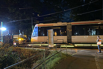 NeueStrassenbahn_Anlieferung_1_AnnikaHeim.jpg