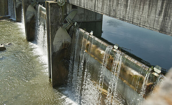 Wasserkraftwerke.jpg