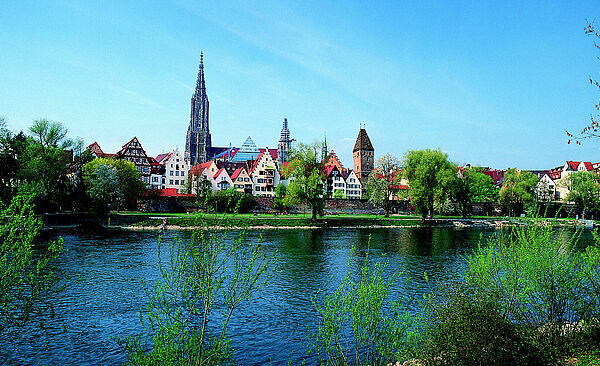 UL_Donau_2006-B02_RM_UlmNeu-Ulm_Touristik_.jpg